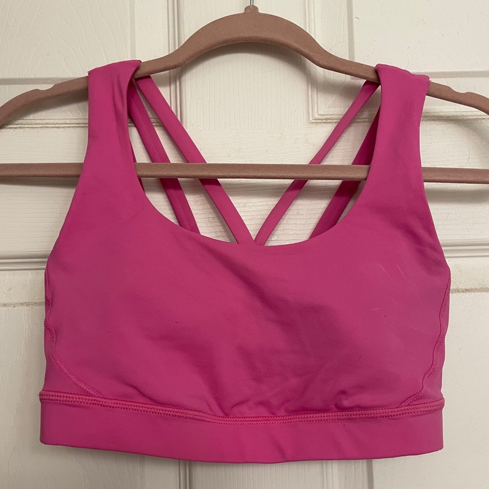 Lululemon sports bra size 6